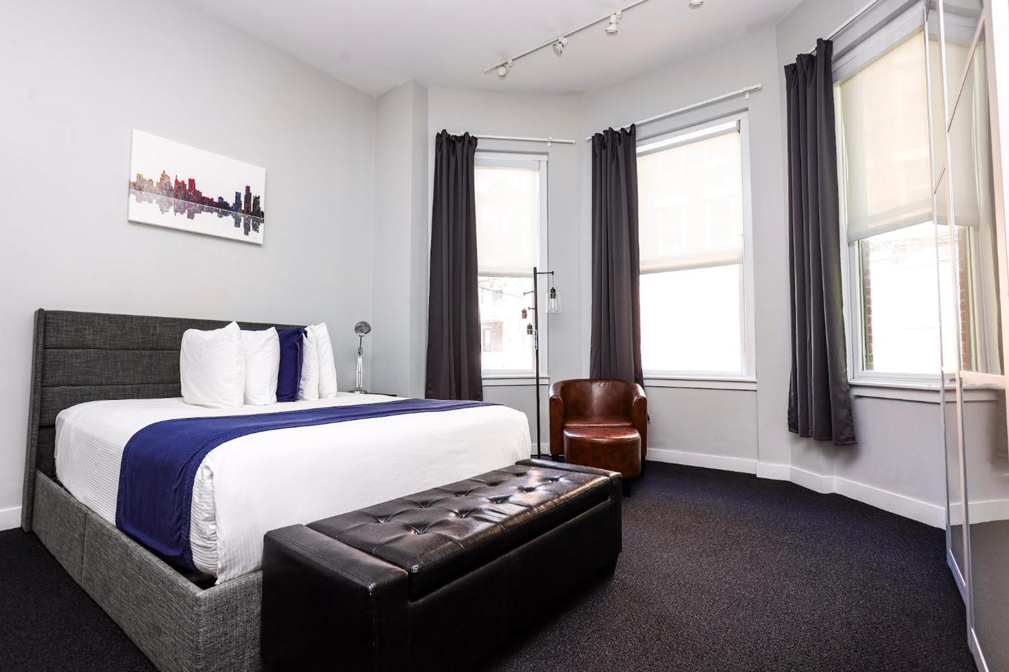 Large Stylish Newbury Street Studio W/ Kitchen Бостън Екстериор снимка